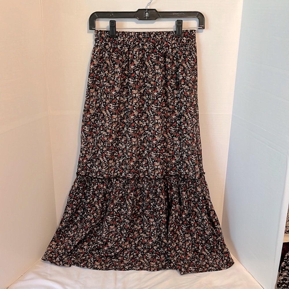 Bohme Women’s XS Midi tiered skirt